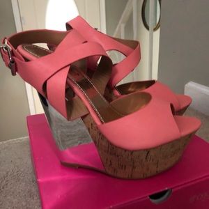 Shoedazzle Adepero Wedge Sandal